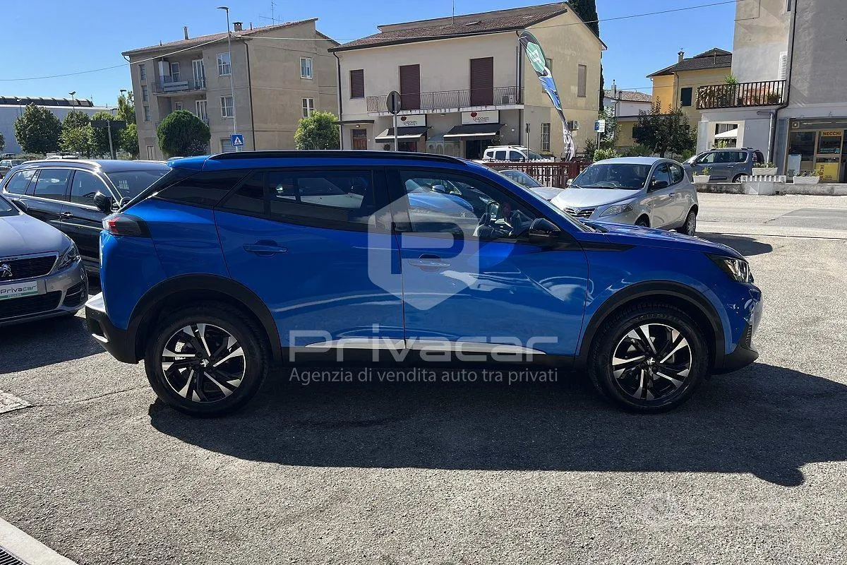 Peugeot 2008 2022 photo 4