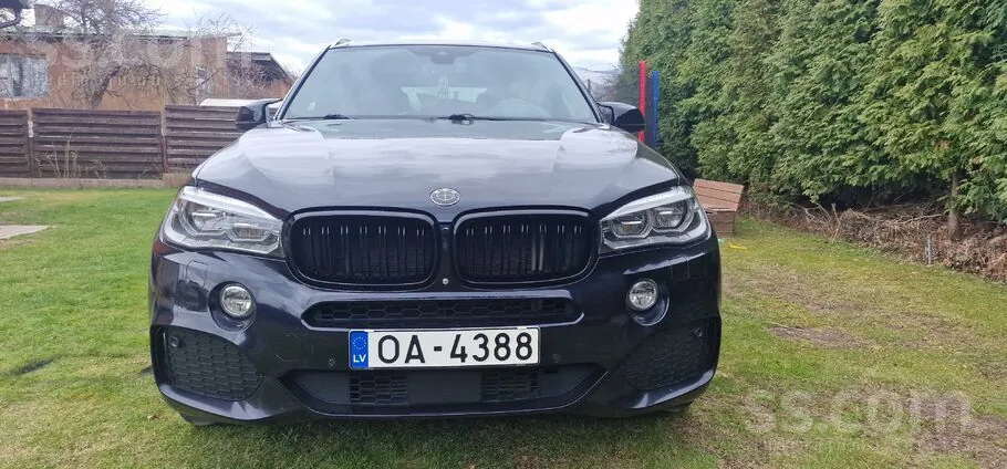 BMW X5 2014 photo 2