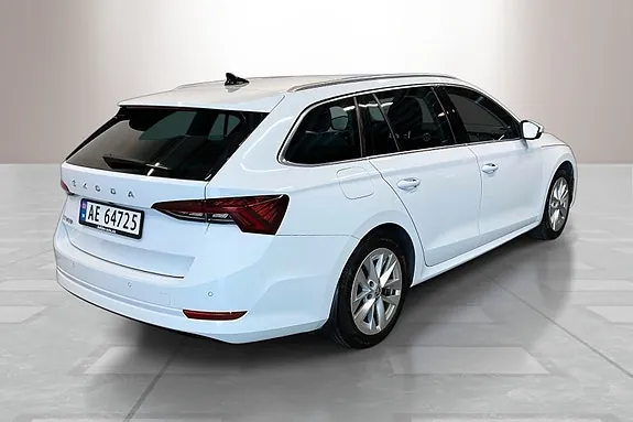 Skoda Octavia 2023 photo 5