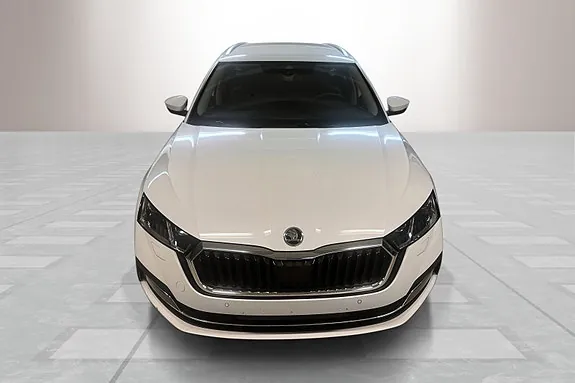 Skoda Octavia 2023 photo 3