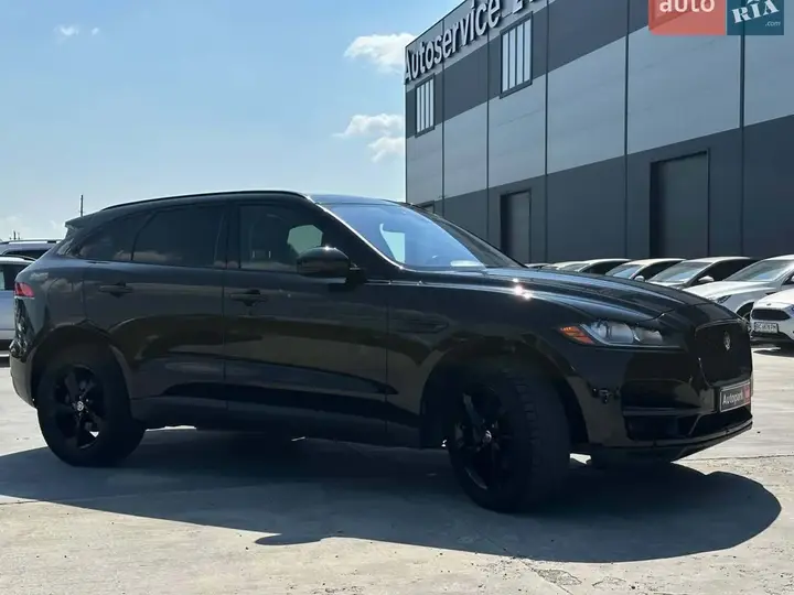 Jaguar F-Pace 2016 photo 4