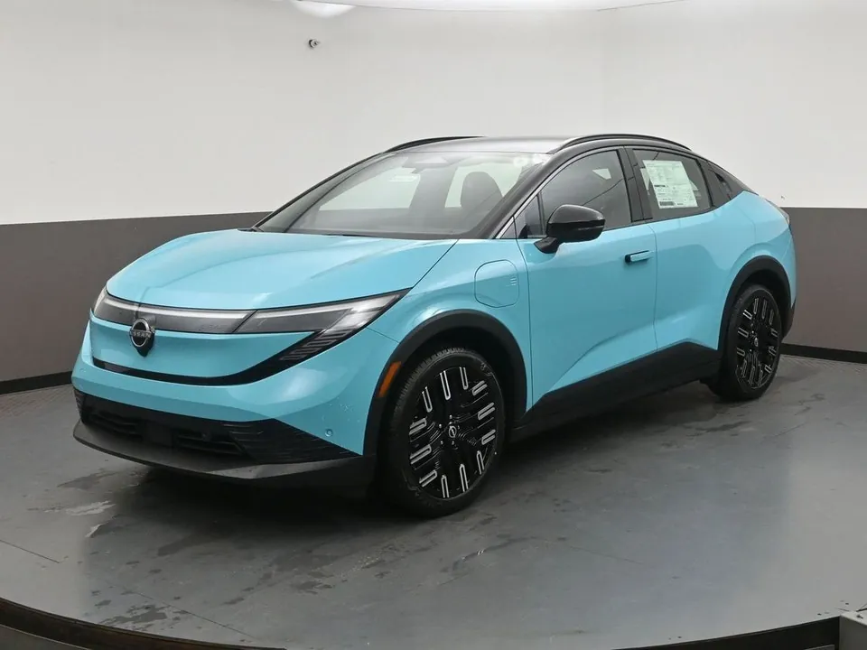 Nissan Leaf 2026 photo 3