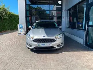 Ford Focus 2016 photo 2