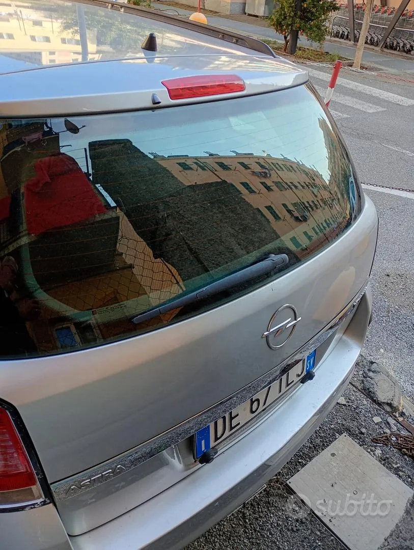 Opel Astra 2007 photo 4