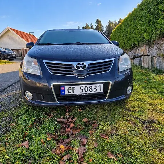 Toyota Avensis 2009 photo 2