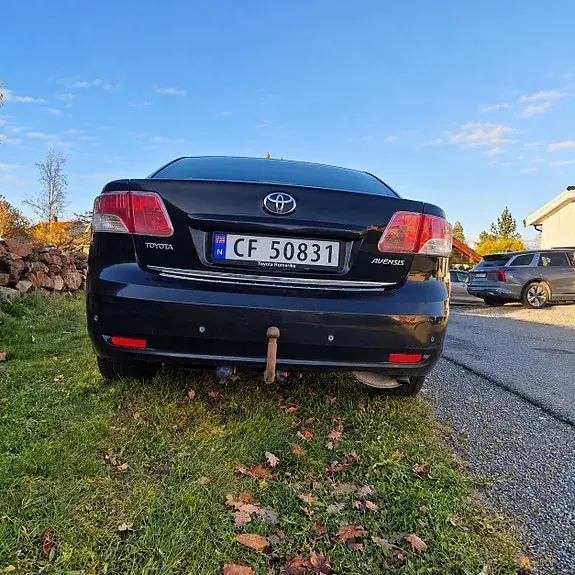 Toyota Avensis 2009 photo 4