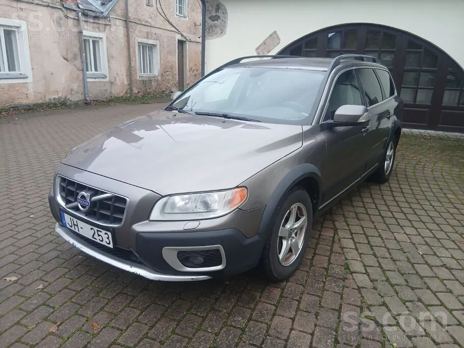 Volvo Xc70 2010 photo 5