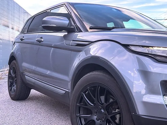 Land Rover Range Rover 2012 photo 3