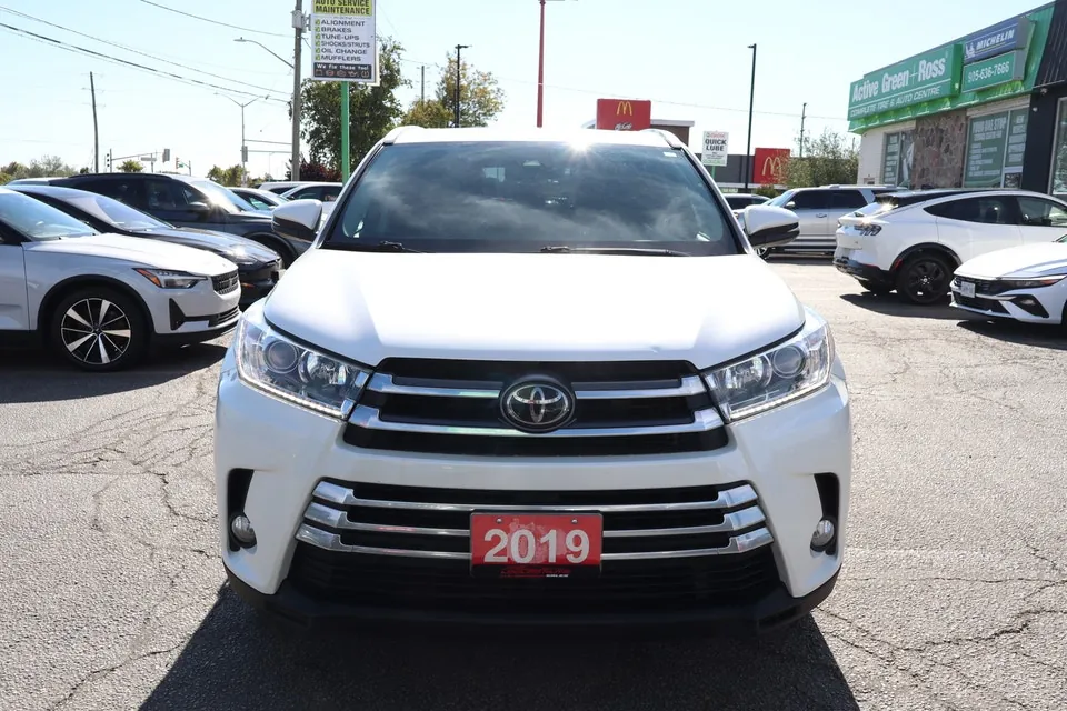 Toyota Highlander 2019 photo 2