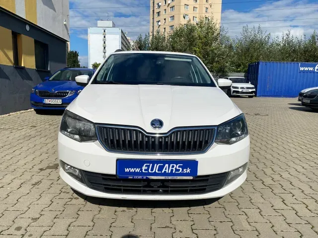 Skoda Fabia 2016 photo 3
