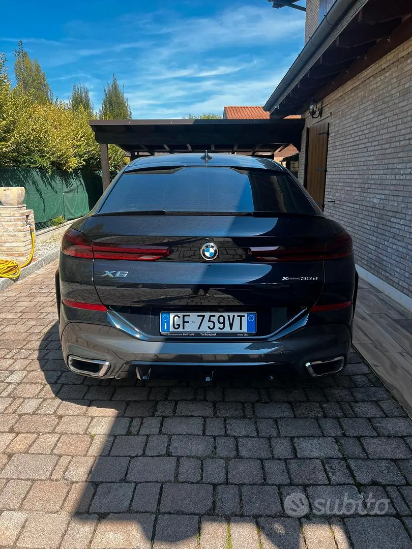 BMW X6 2021 photo 2