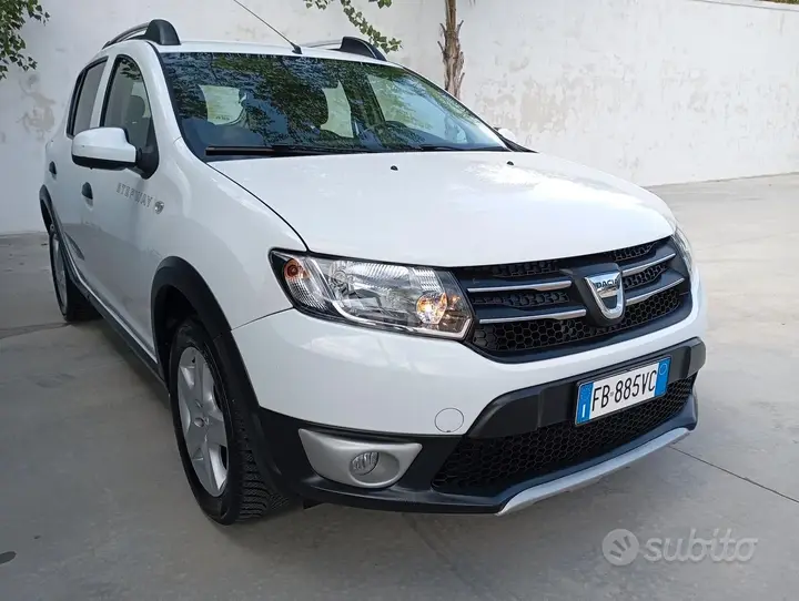 Dacia Sandero Stepway 2015 photo 4