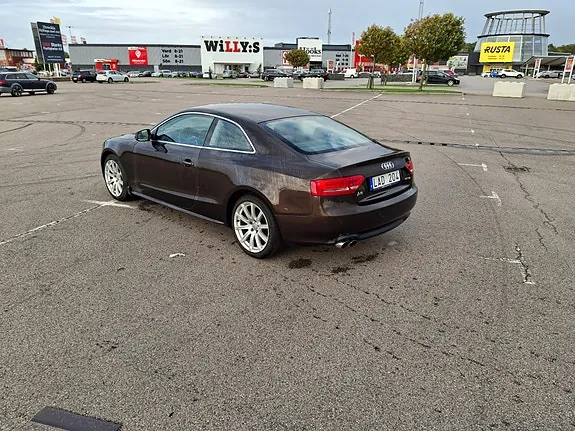 Audi A5 2011 photo 3