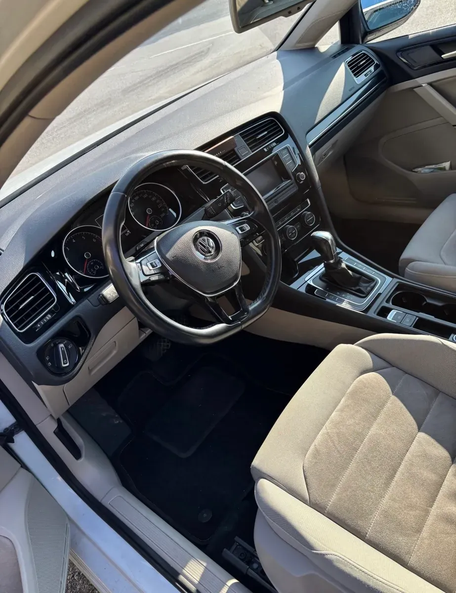 Volkswagen Golf 2013 photo 3