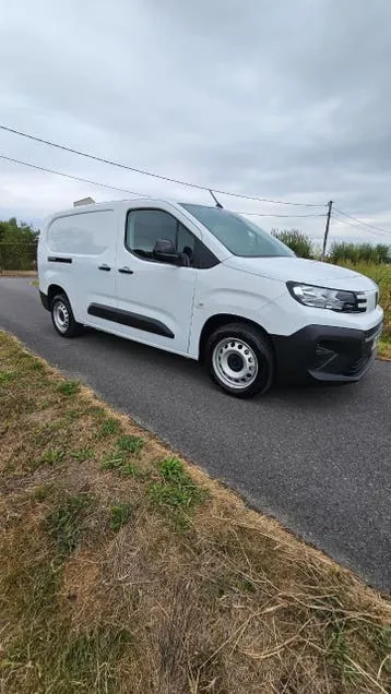 Peugeot Partner 2025 photo 3