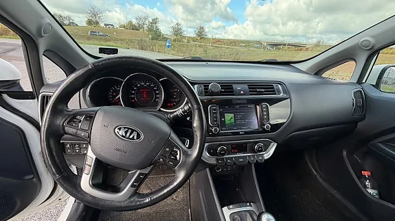 Kia Rio 2016 photo 3