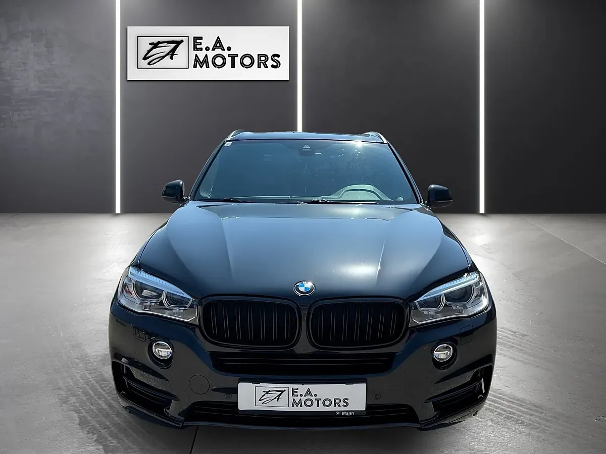 BMW X5 2015 photo 2