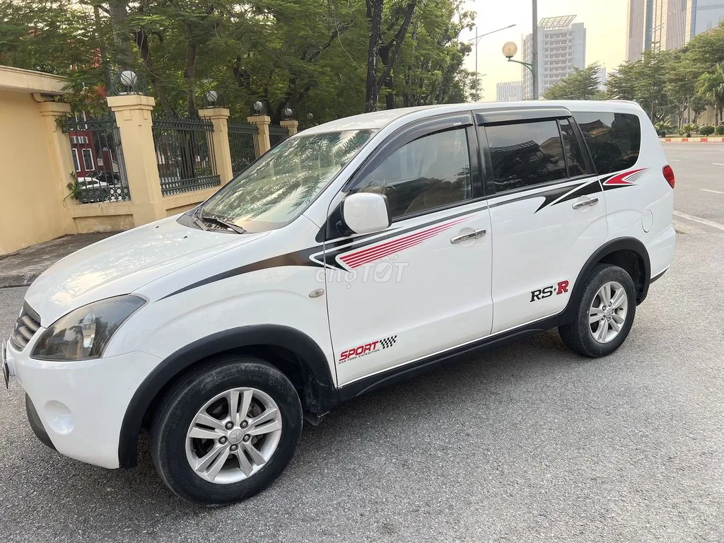 Mitsubishi Zinger