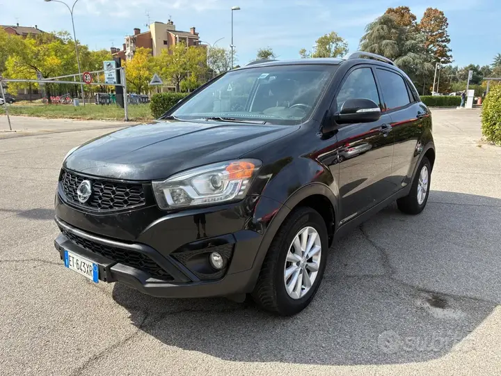 KG Mobility Korando 2015 photo 5