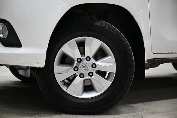 Toyota Hilux 2018 photo 2