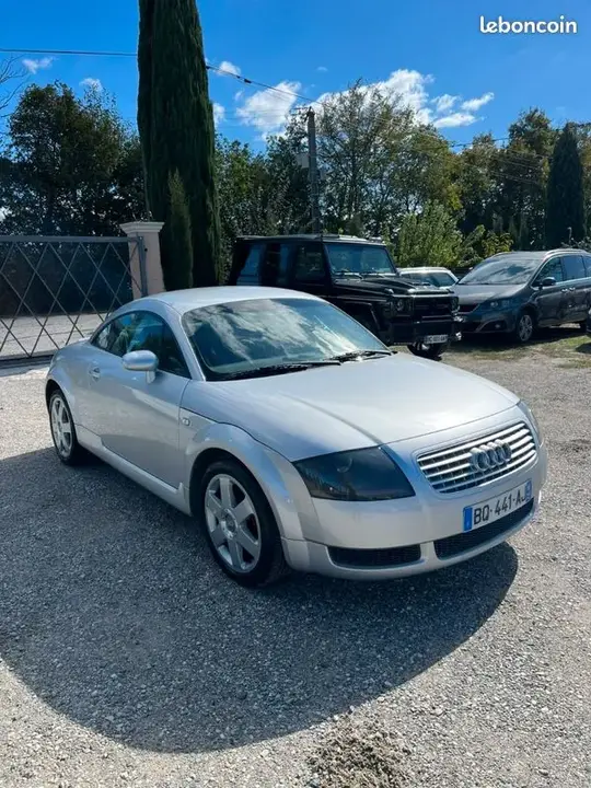 Audi Tt 1999 photo 2