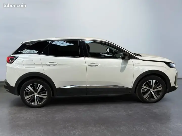 Peugeot 3008 2022 photo 5
