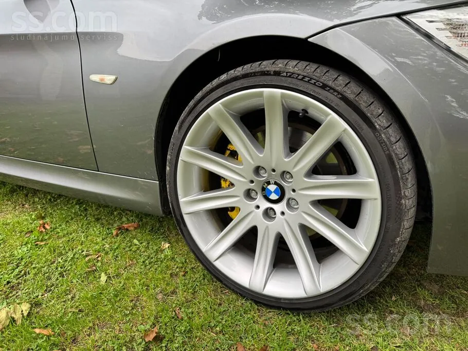 BMW 330D 2009 photo 5
