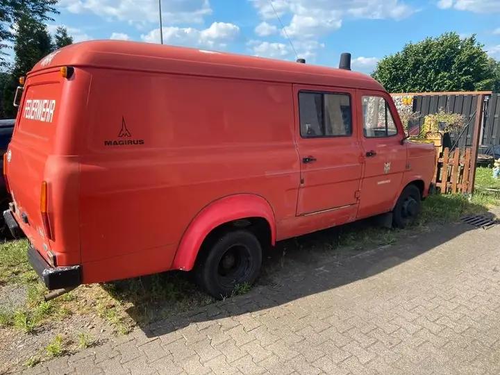 Ford Transit Mk2