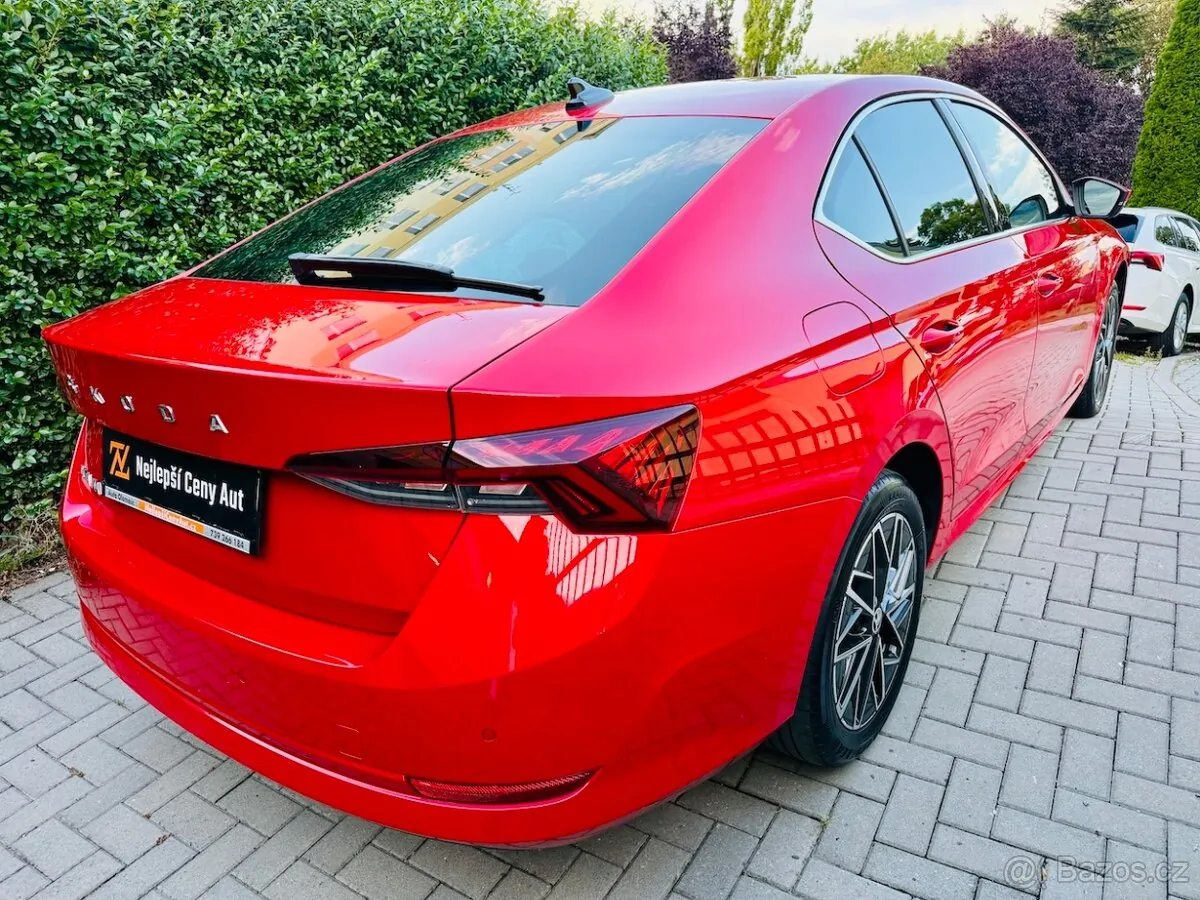 Skoda Octavia 2023 photo 5