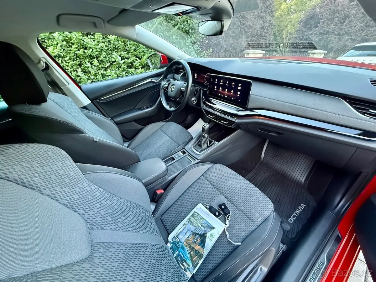 Skoda Octavia 2023 photo 4
