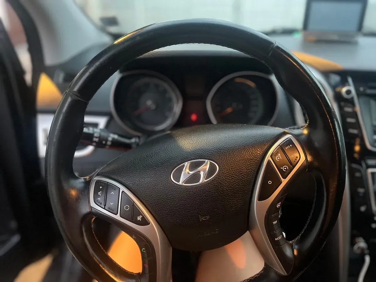 Hyundai I30 2014 photo 3
