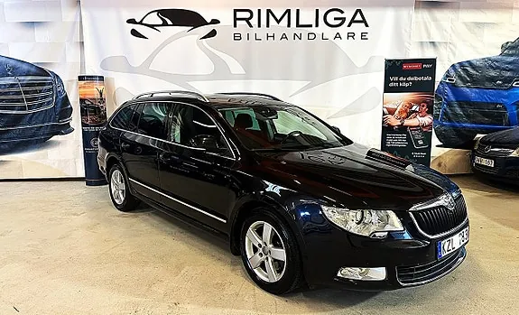 Skoda Superb 2011 photo 2