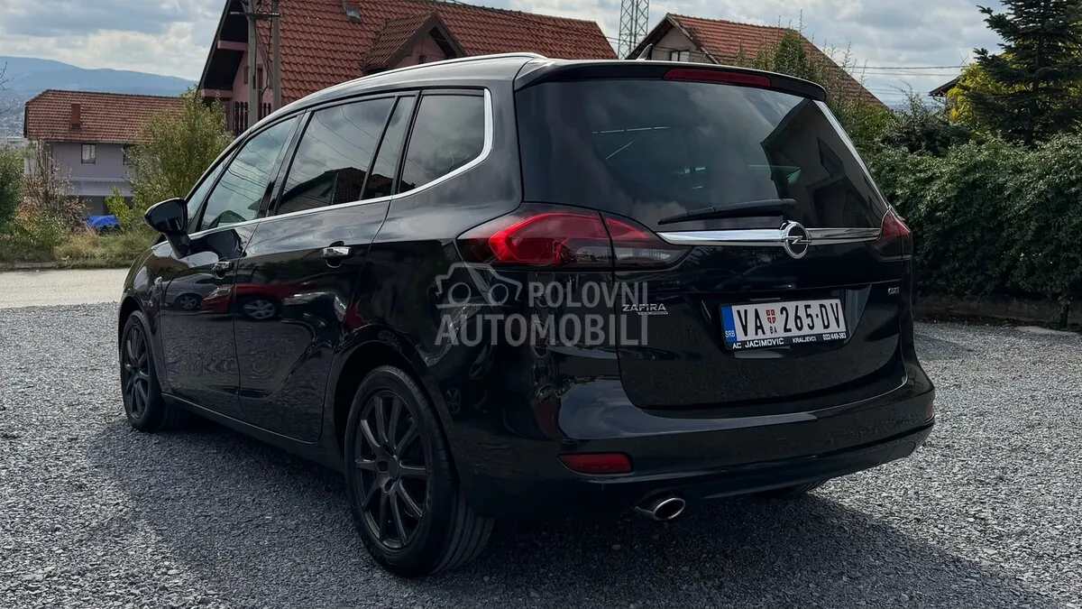Opel Zafira 2013 photo 5