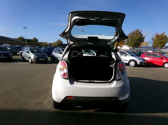 Chevrolet Spark 2012 photo 5