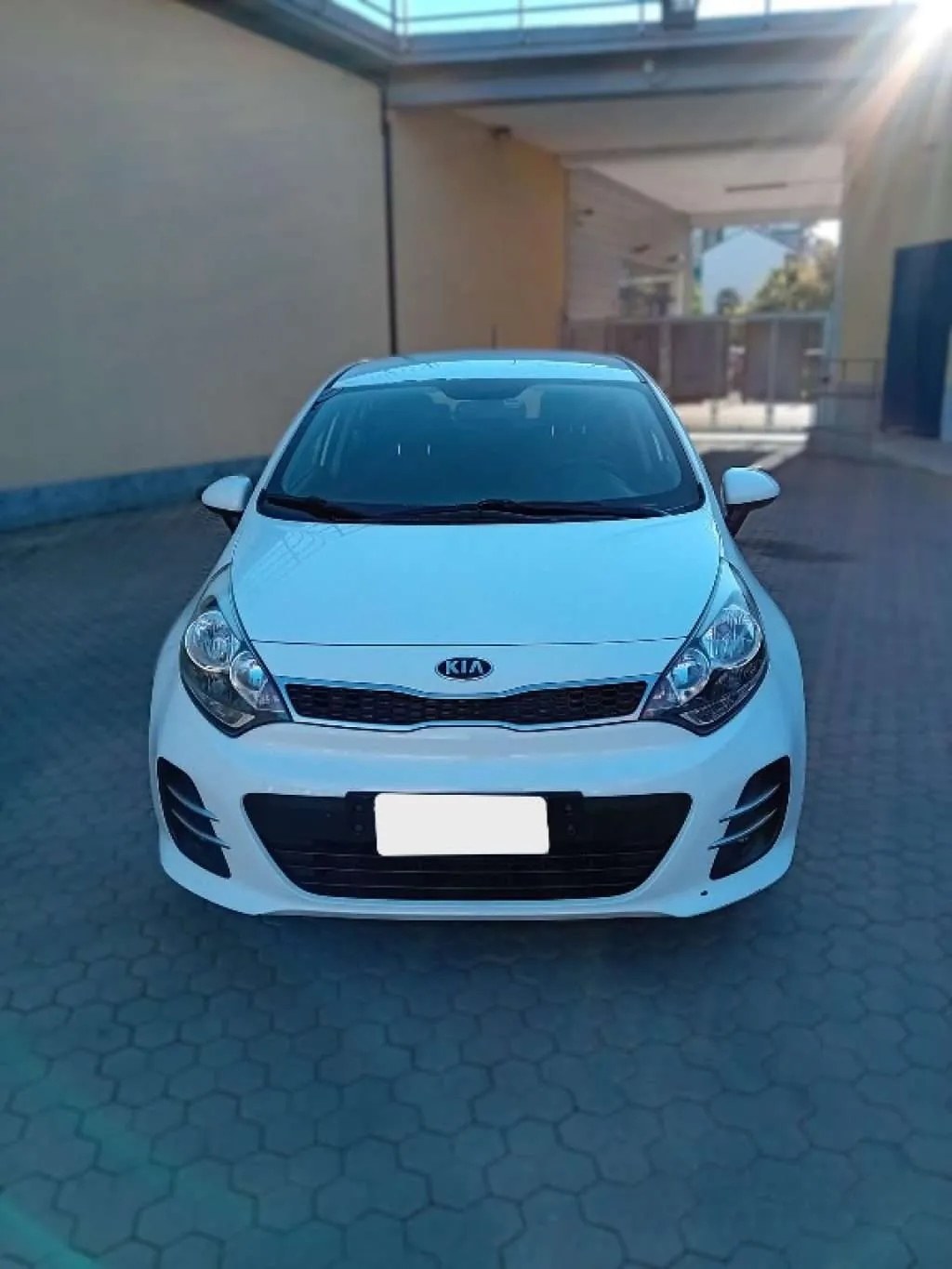 Kia Rio 2016 photo 2