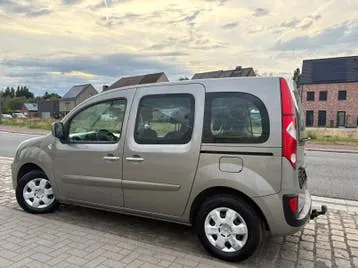 Renault Kangoo 2011 photo 3