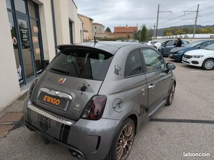 Abarth 500 2013 photo 2