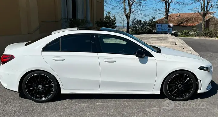 Mercedes-Benz A 2019 photo 2