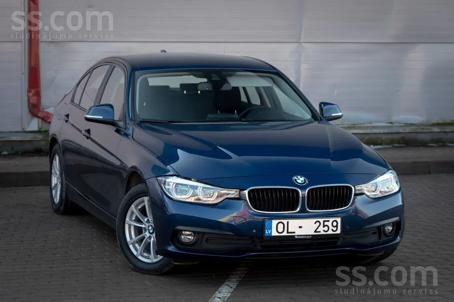 BMW 320