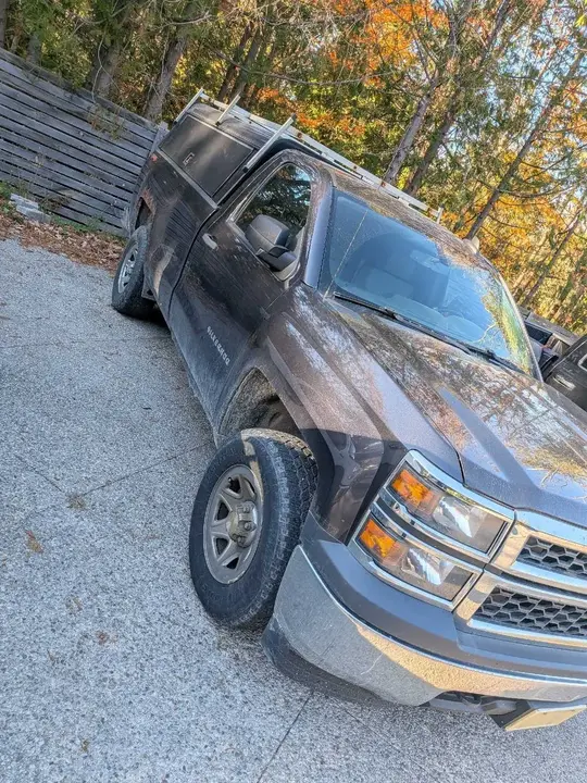 Chevrolet Silverado 1500 2015 photo 2