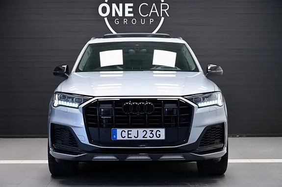 Audi Q7 2023 photo 3