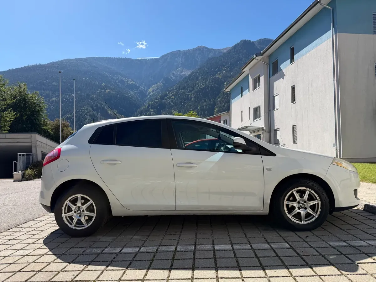 Fiat Bravo 2009 photo 2