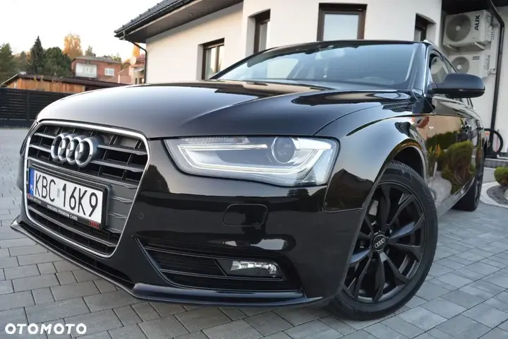 Audi A4 Avant 2012 photo 5