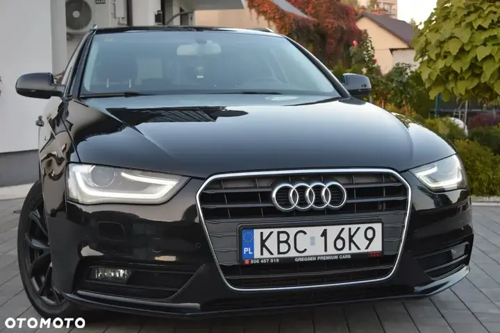 Audi A4 Avant 2012 photo 3