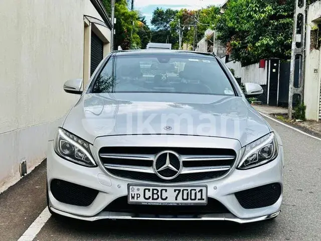 Mercedes-Benz C200