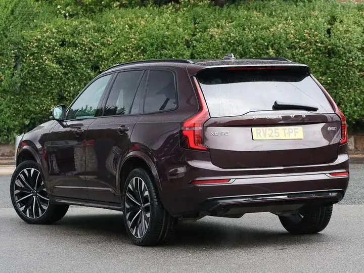 Volvo Xc90 2025 photo 2