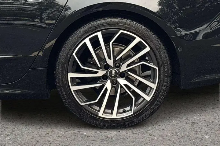 Audi A7 2024 photo 5