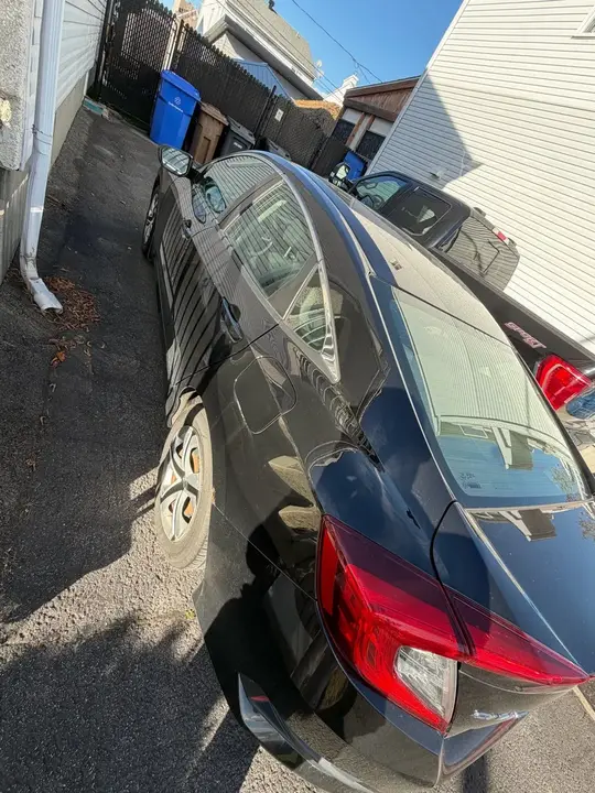 Honda Civic 2017 photo 2