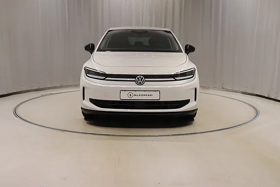 Volkswagen Id.3 2027 photo 2