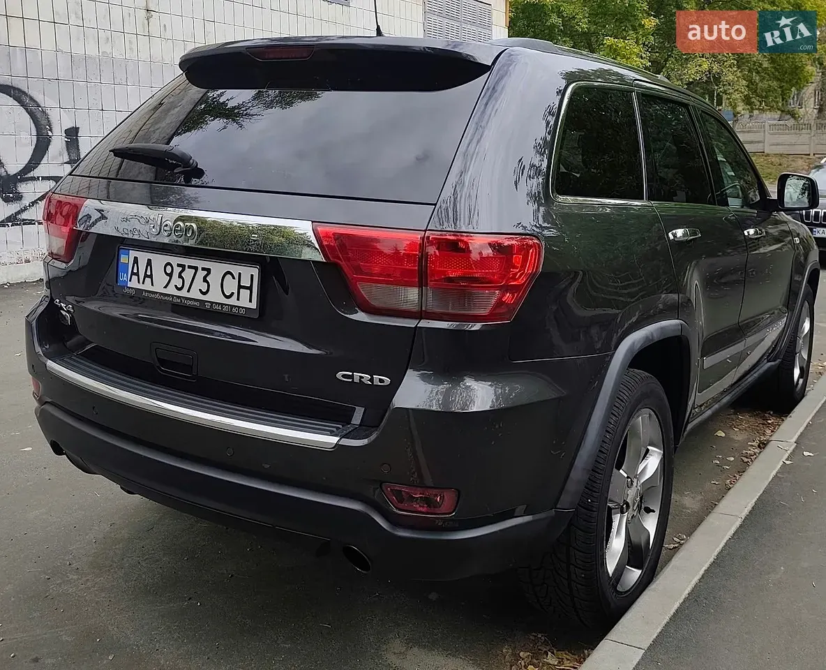 Jeep Grand Cherokee 2011 photo 4